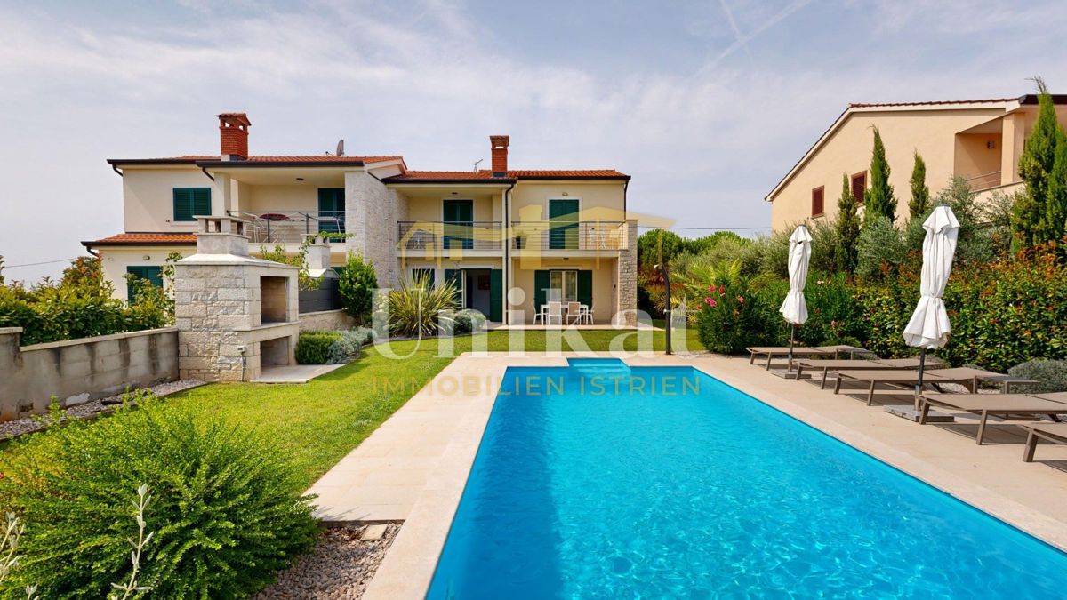 Splendida doppia con piscina